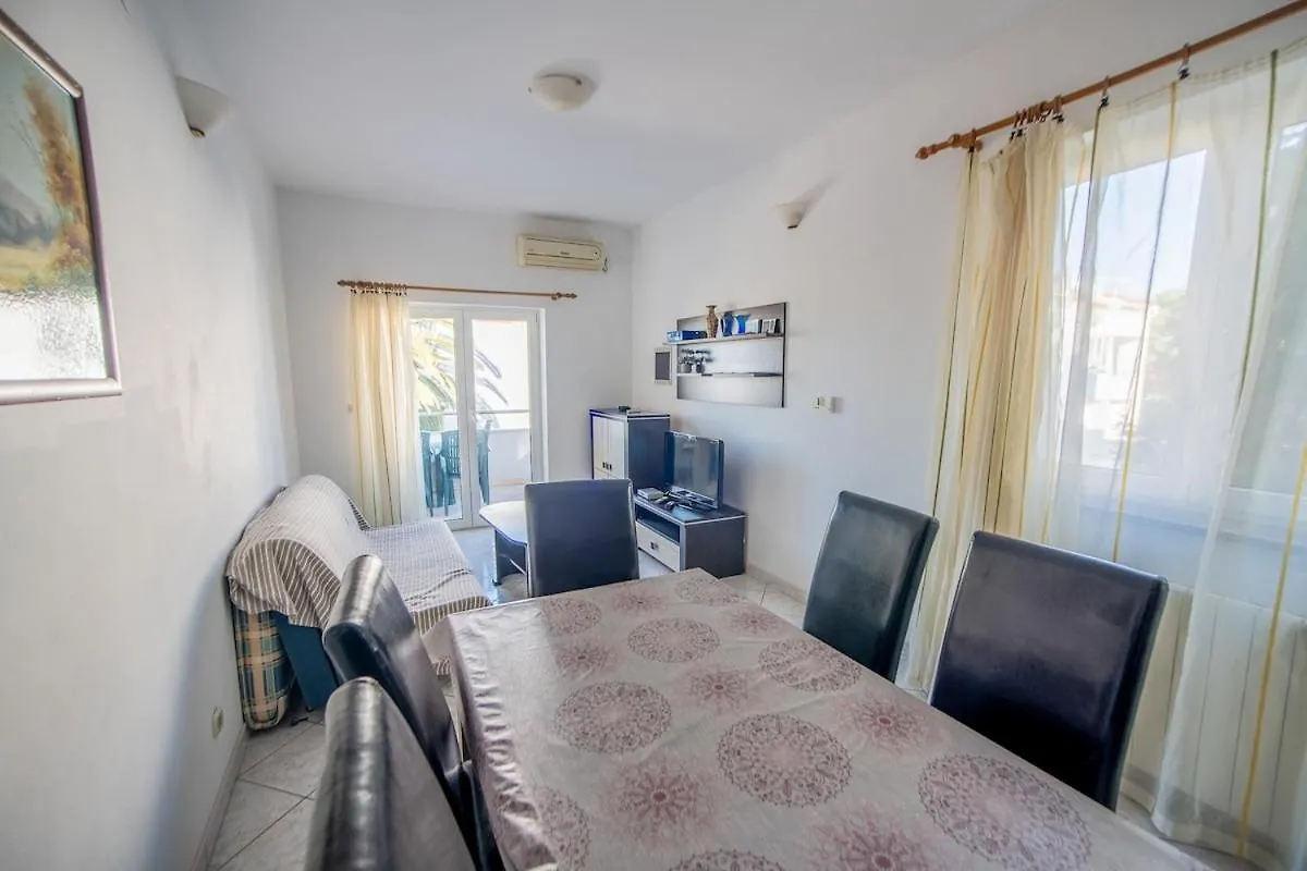 Apartment Sunshine 80 M From Beach Pjescana Uvala