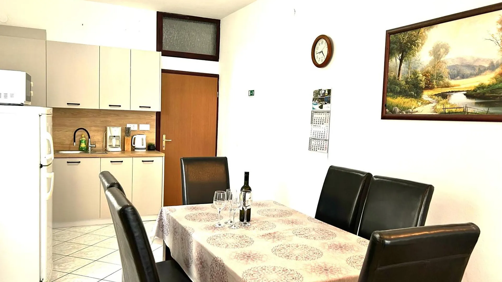 Apartment Sunshine 80 M From Beach Pjescana Uvala